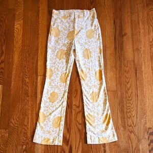 Novella Royale Rose Crop Pants In Gold And Cream